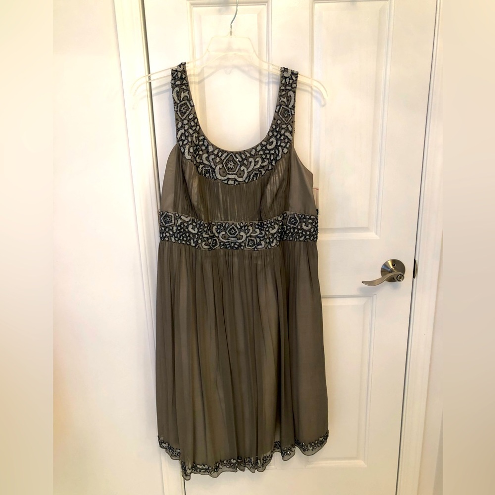 Adrianna Papell Evening Antique Waist Short Dress